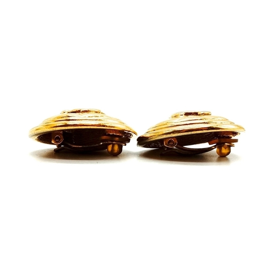 Chanel Gold Button Earrings VINTAGE - Picture 3 of 10